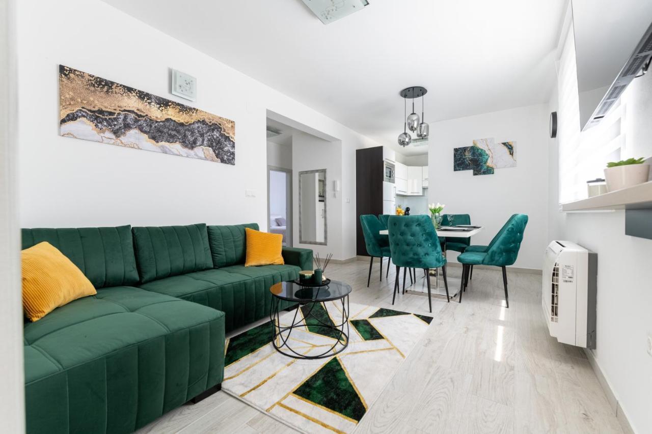 Silver Luxury Apartment Trogir Buitenkant foto