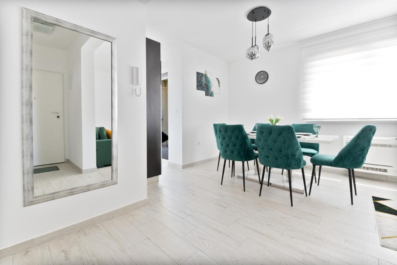 Silver Luxury Apartment Trogir Buitenkant foto