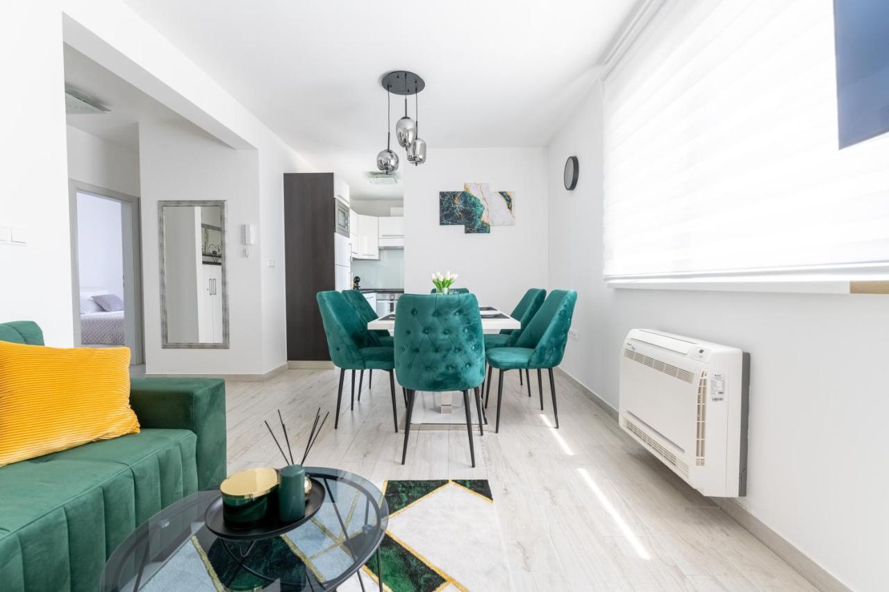 Silver Luxury Apartment Trogir Buitenkant foto