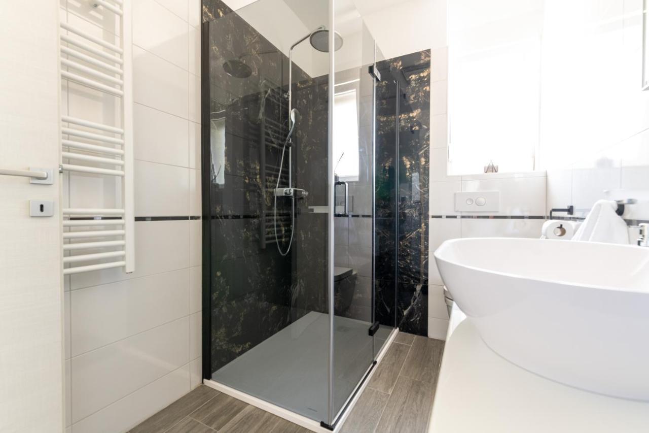 Silver Luxury Apartment Trogir Buitenkant foto